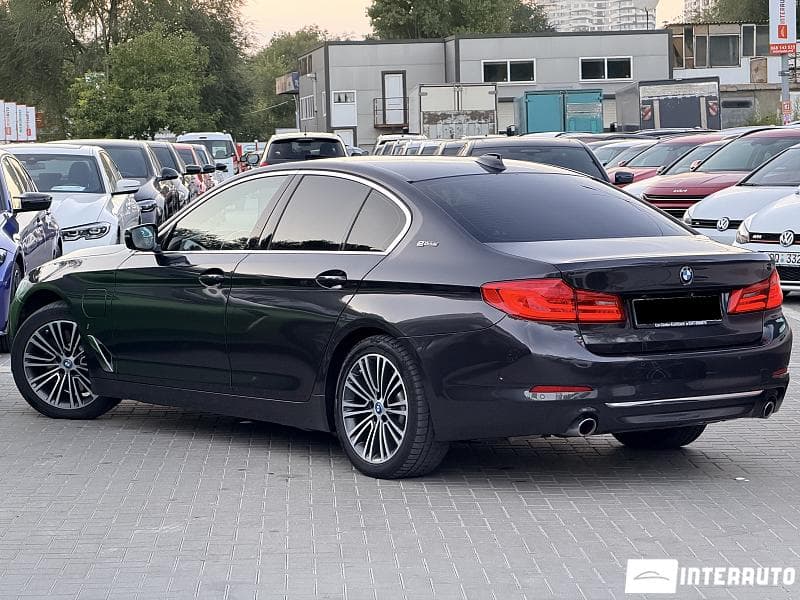 BMW 530e 2019 — Миниатюра 4