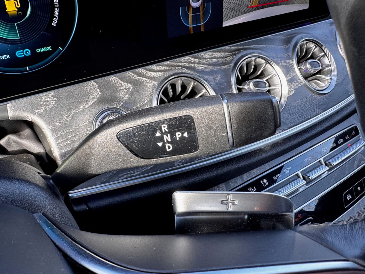 Mercedes E 200 2021 — Миниатюра 14