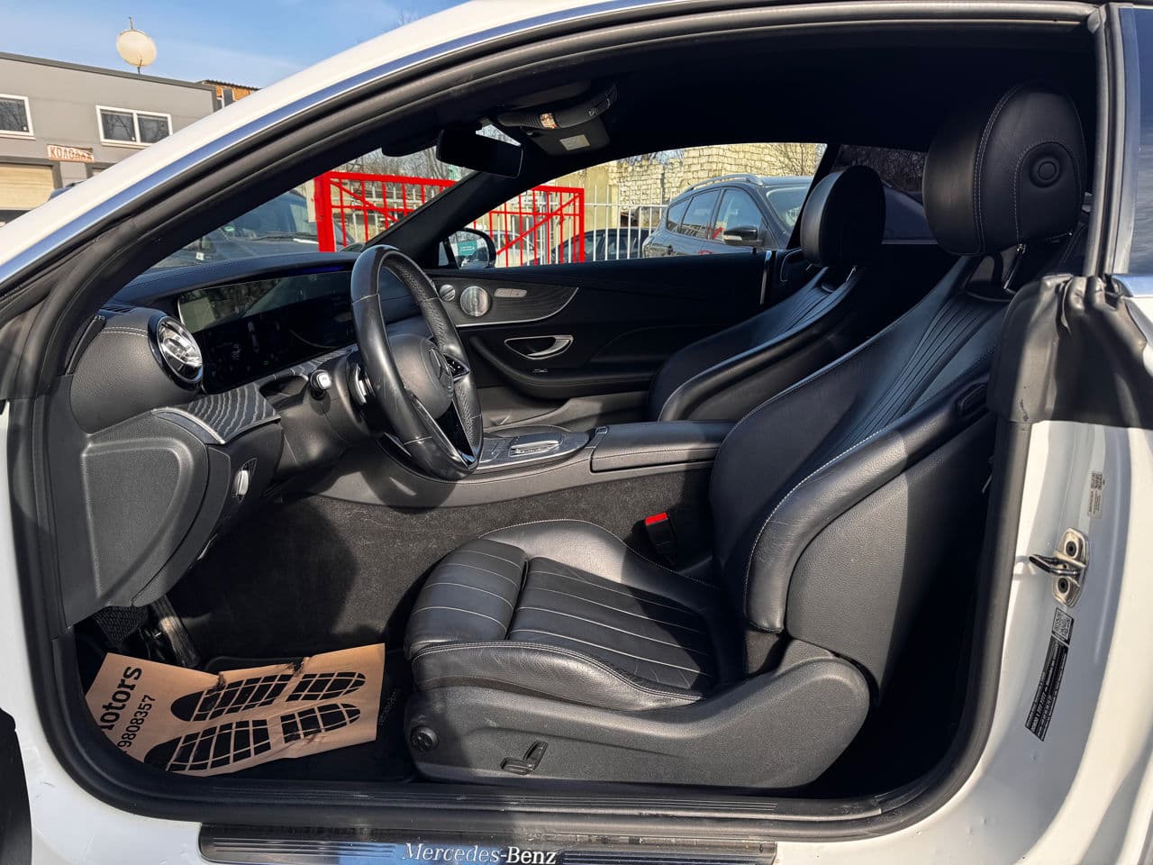 Mercedes E 200 2021 — Миниатюра 6