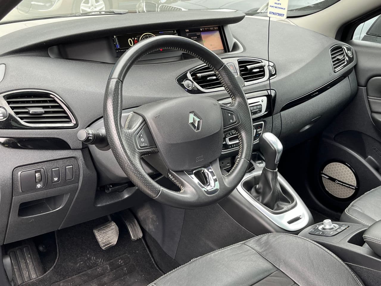 Renault Grand Scenic 2015 — Миниатюра 9