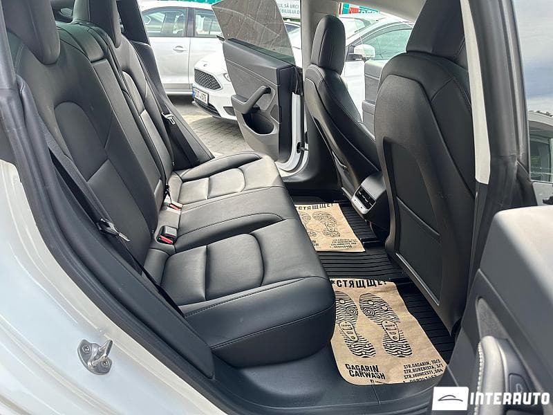 Tesla Model 3 2021 — Миниатюра 19