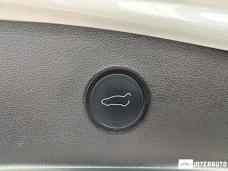 Tesla Model 3 2021 — Миниатюра 22
