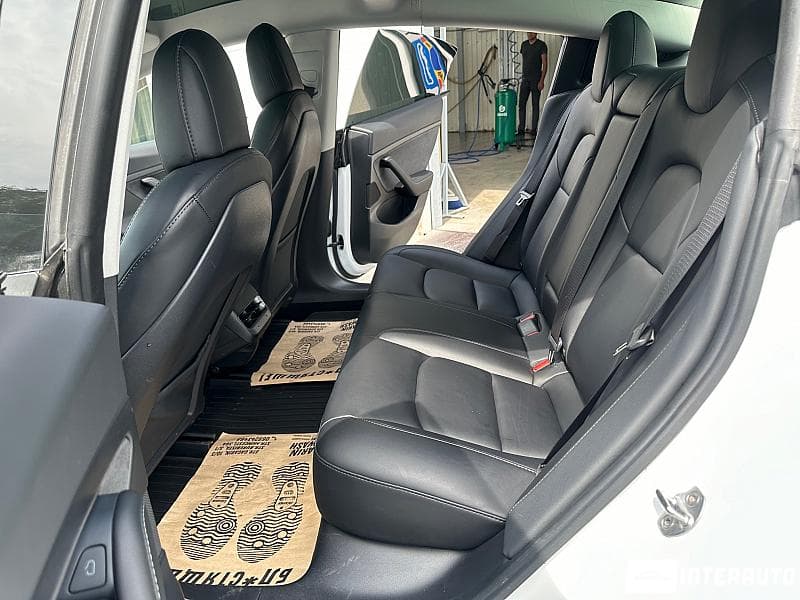 Tesla Model 3 2021 — Миниатюра 20