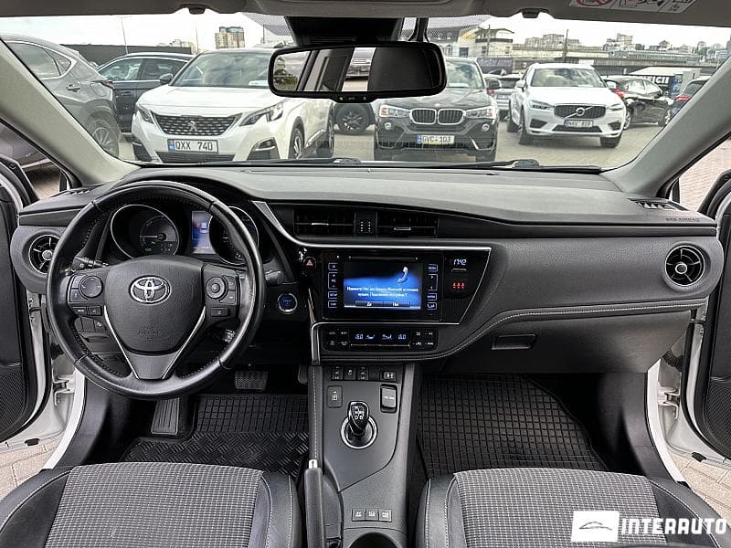 Toyota Auris 2017 — Миниатюра 6