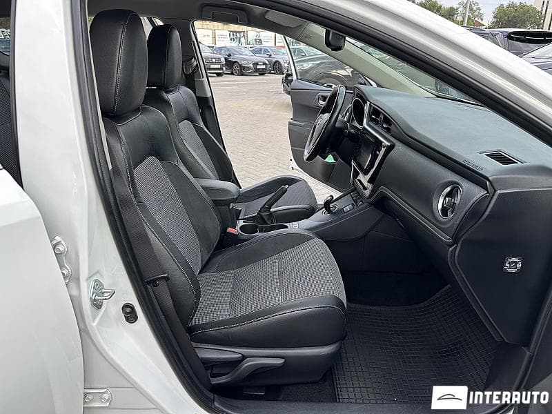 Toyota Auris 2017 — Миниатюра 13