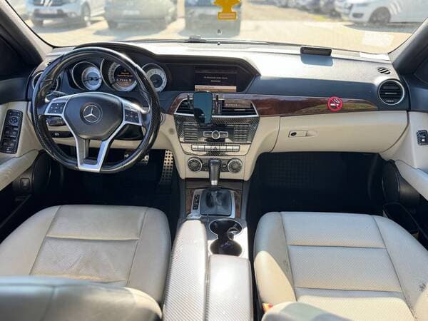 2012 Mercedes C 250 — Miniatură 7