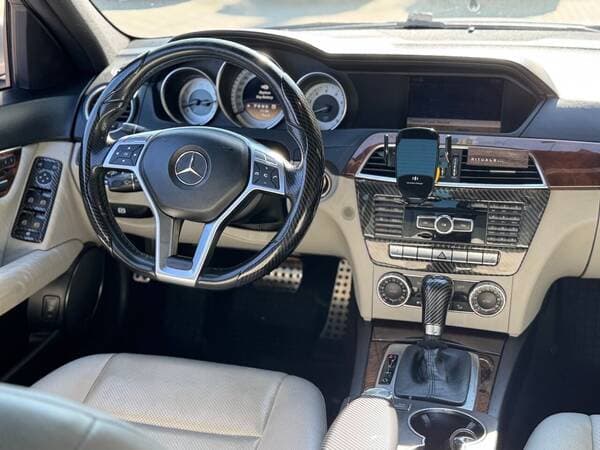 2012 Mercedes C 250 — Miniatură 8