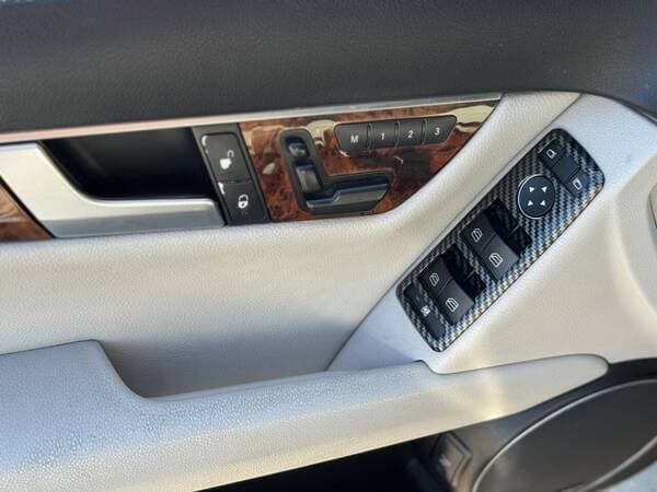 2012 Mercedes C 250 — Miniatură 12