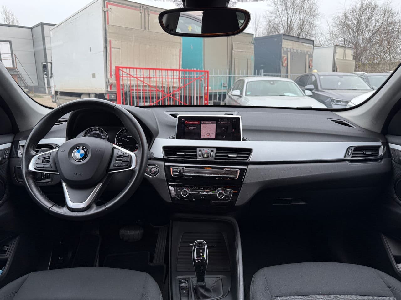 2020 BMW X1 1.6D — Miniatură 9