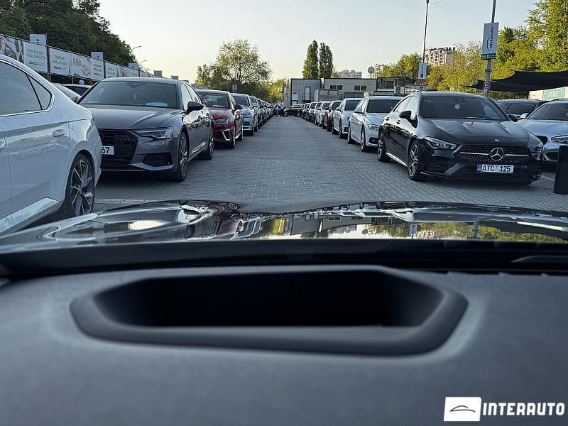 2019 BMW 530e — Miniatură 11