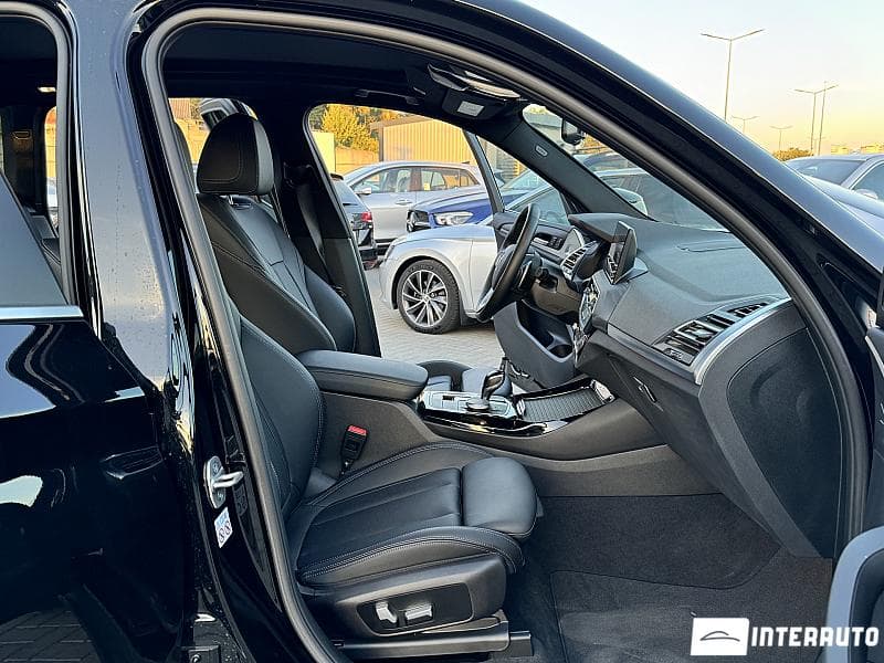 BMW X3 3.0i 2022 — Миниатюра 18
