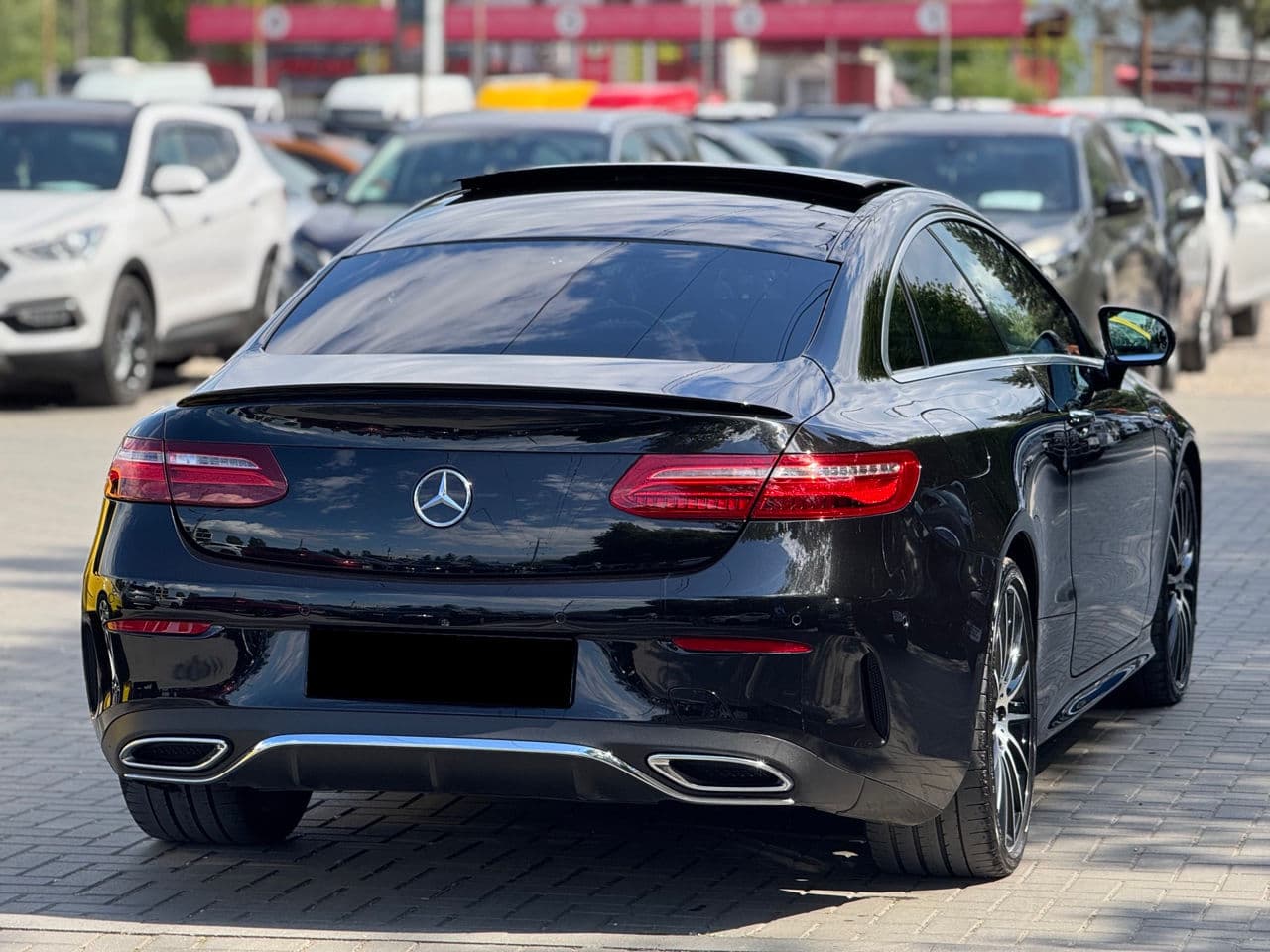 Mercedes E 220 2019 — Миниатюра 4