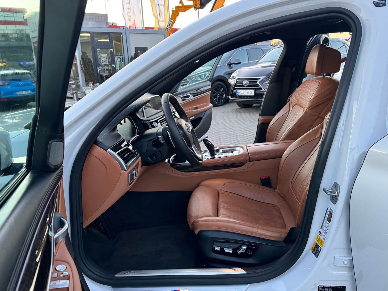 BMW 740e 2017 — Миниатюра 7