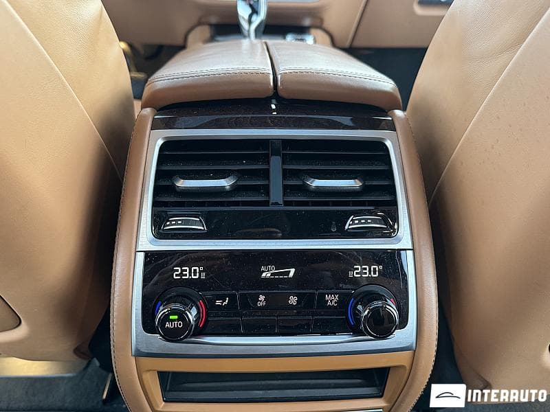 BMW 740e 2017 — Миниатюра 26