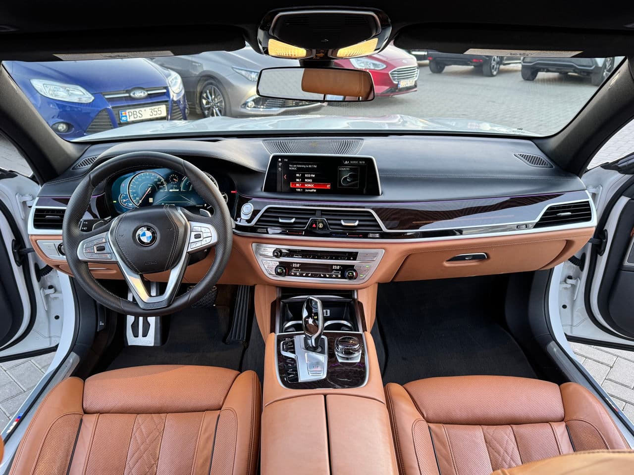 BMW 740e 2017 — Миниатюра 8