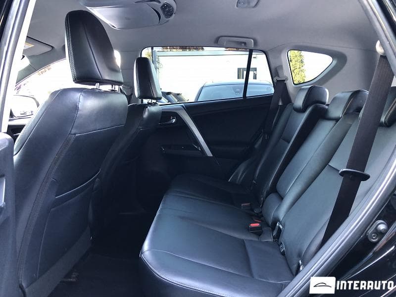 Toyota Rav-4 2017 — Миниатюра 10