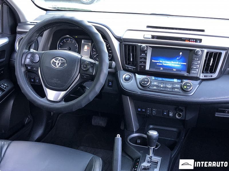 Toyota Rav-4 2017 — Миниатюра 11