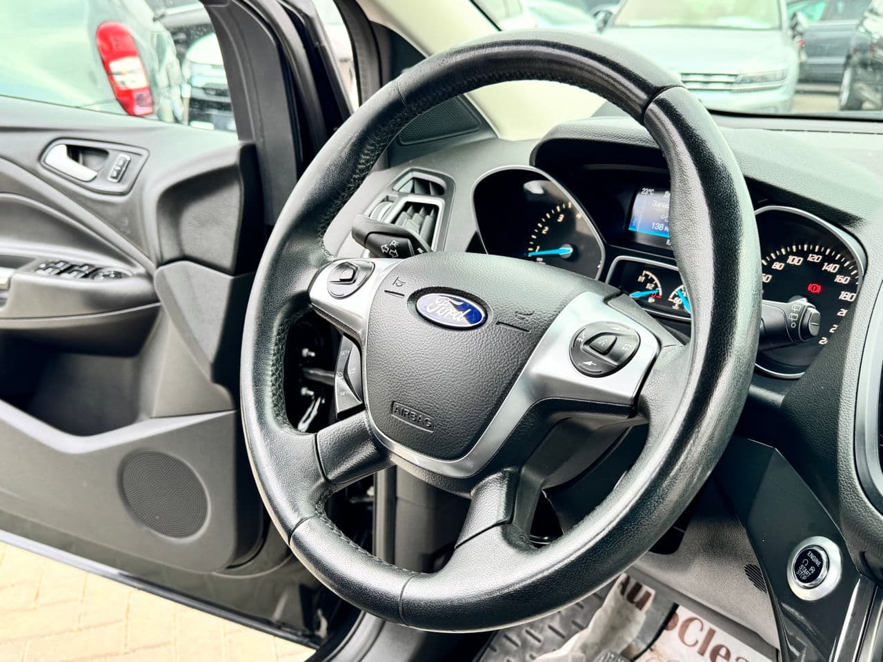 Ford Kuga 2015 — Миниатюра 7