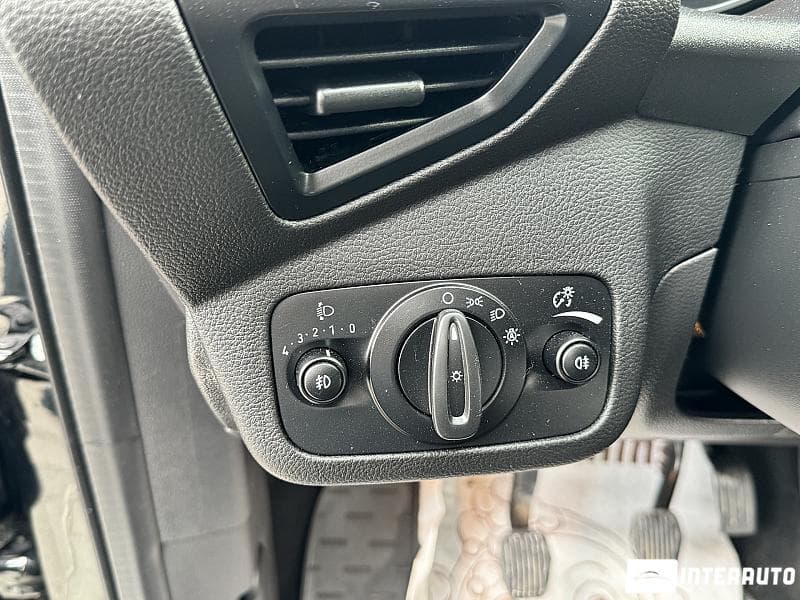 Ford Kuga 2015 — Миниатюра 17