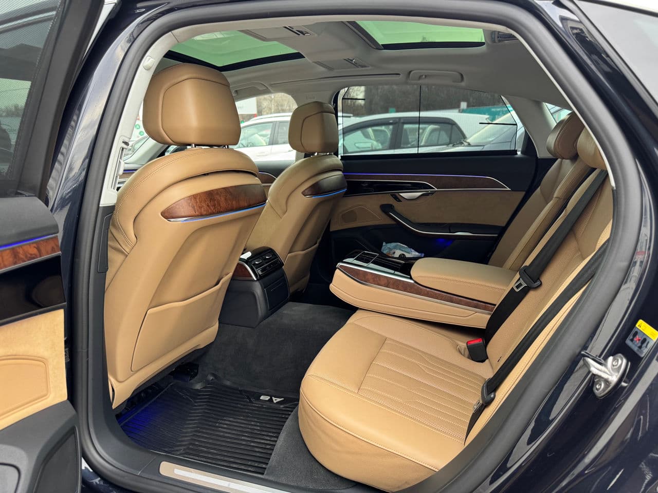 Audi A8 2018 — Миниатюра 22