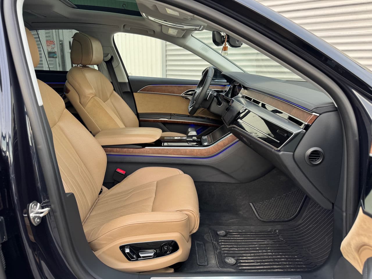 Audi A8 2018 — Миниатюра 7