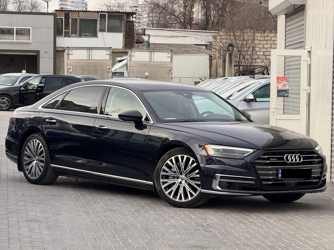 Audi A8 2018 — Миниатюра 2