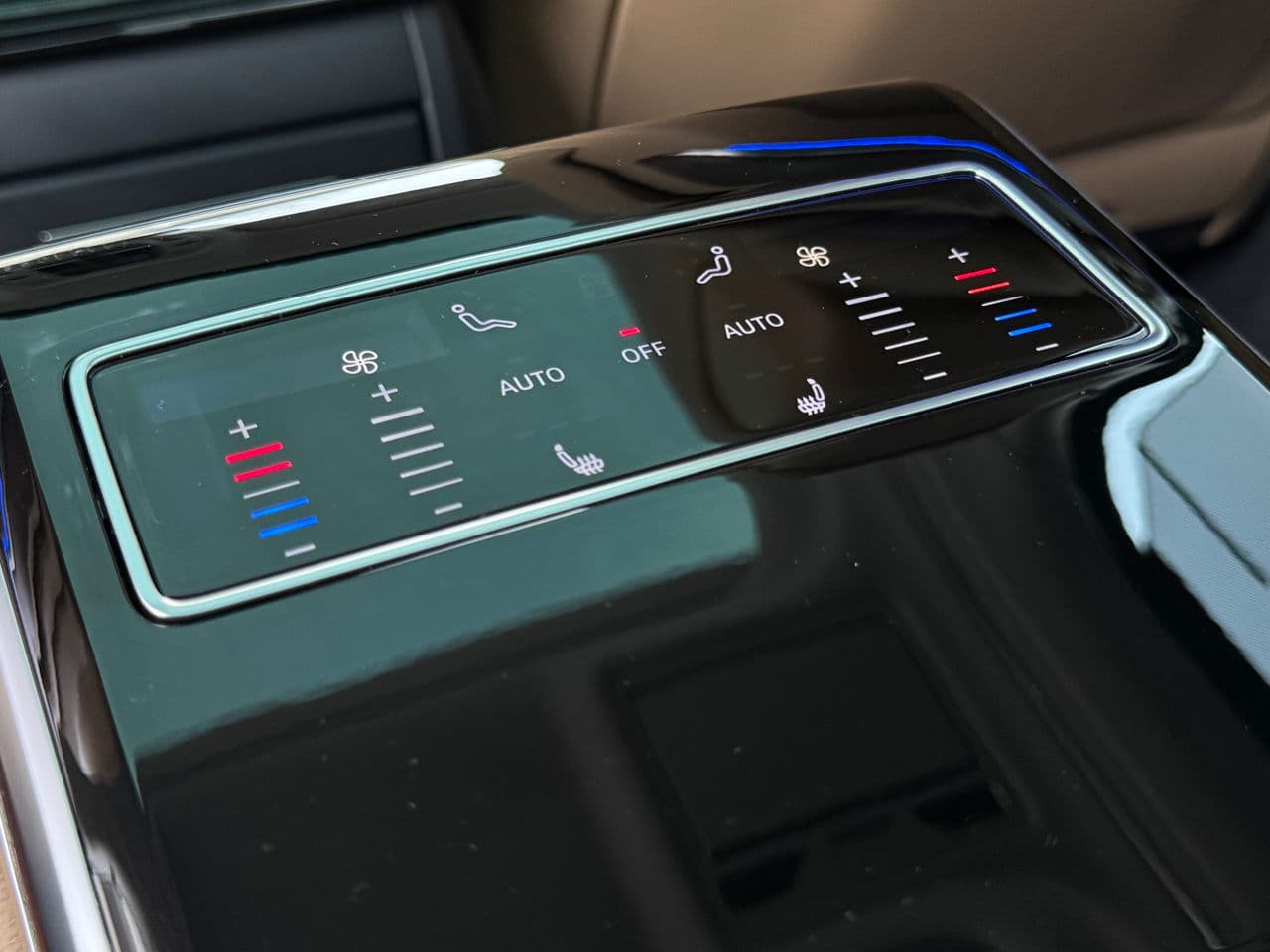 Audi A8 2018 — Миниатюра 15