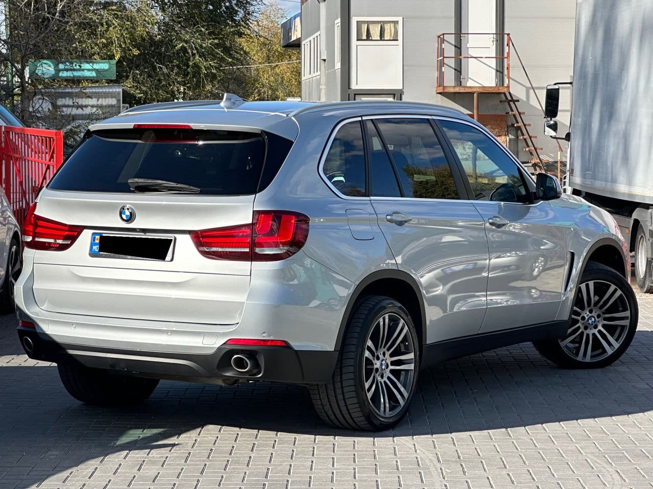 BMW X5 2.5D 2014 — Миниатюра 2