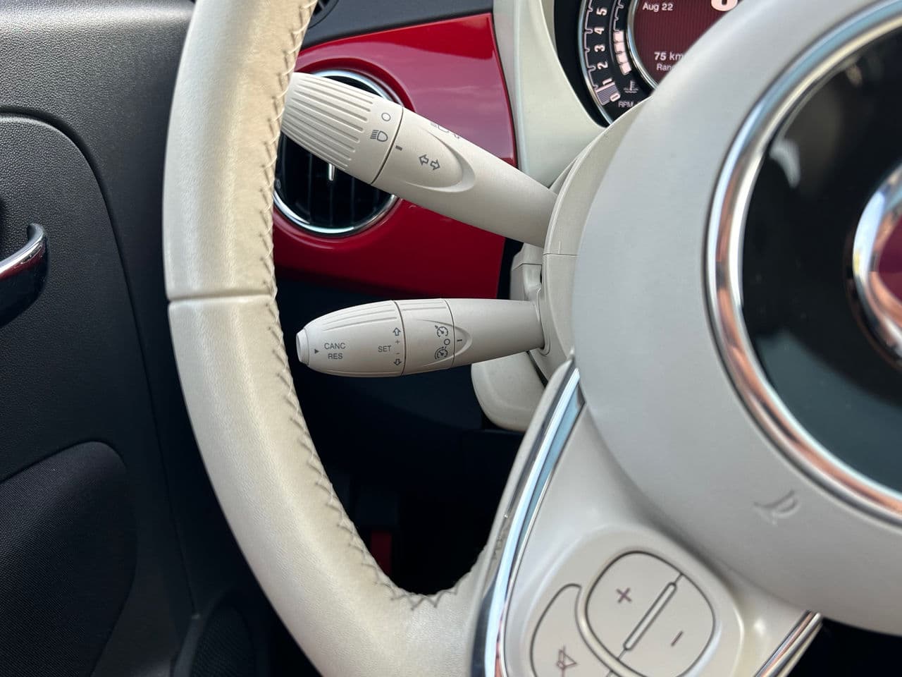 Fiat 500 2017 — Миниатюра 8