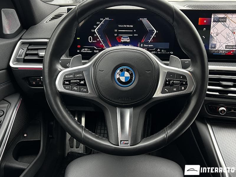 BMW 330E 2022 — Миниатюра 7