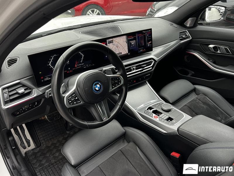 BMW 330E 2022 — Миниатюра 8