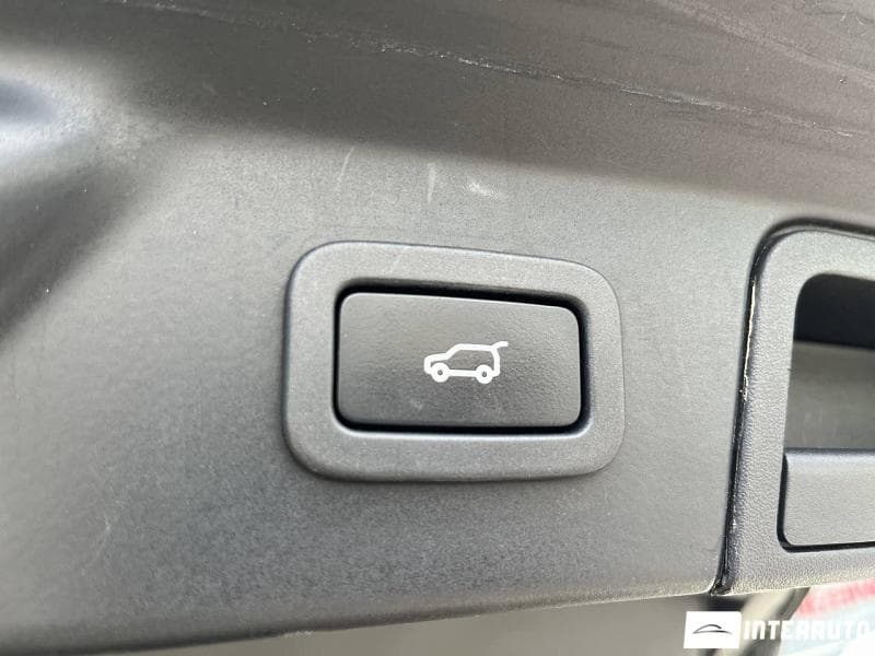 Land Rover Range Rover Velar 2018 — Миниатюра 21