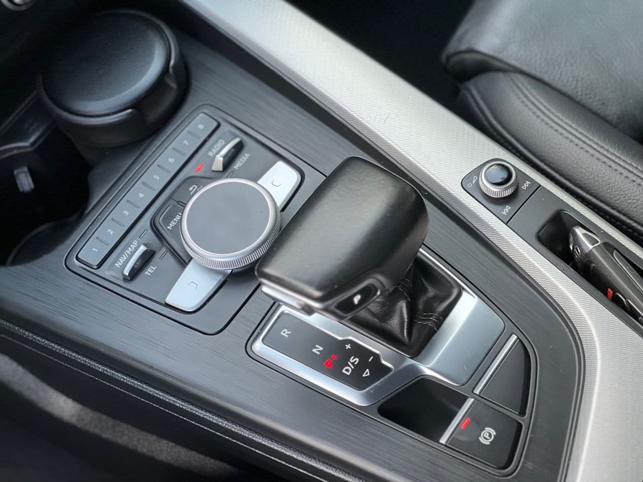 Audi A4 2017 — Миниатюра 14