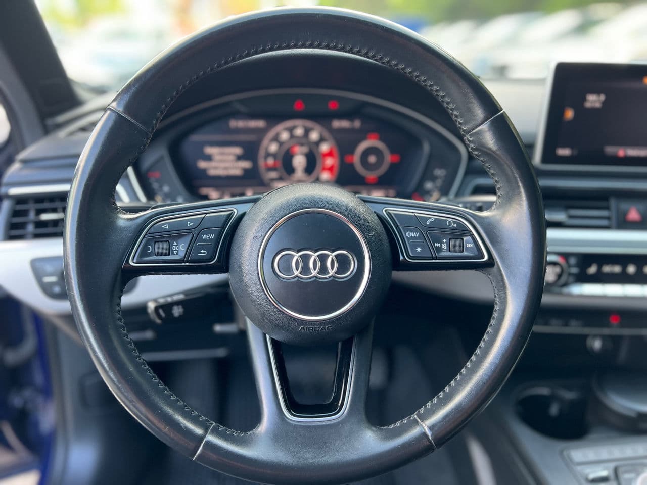 Audi A4 2017 — Миниатюра 10