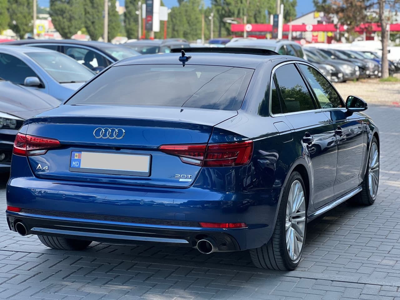 Audi A4 2017 — Миниатюра 2
