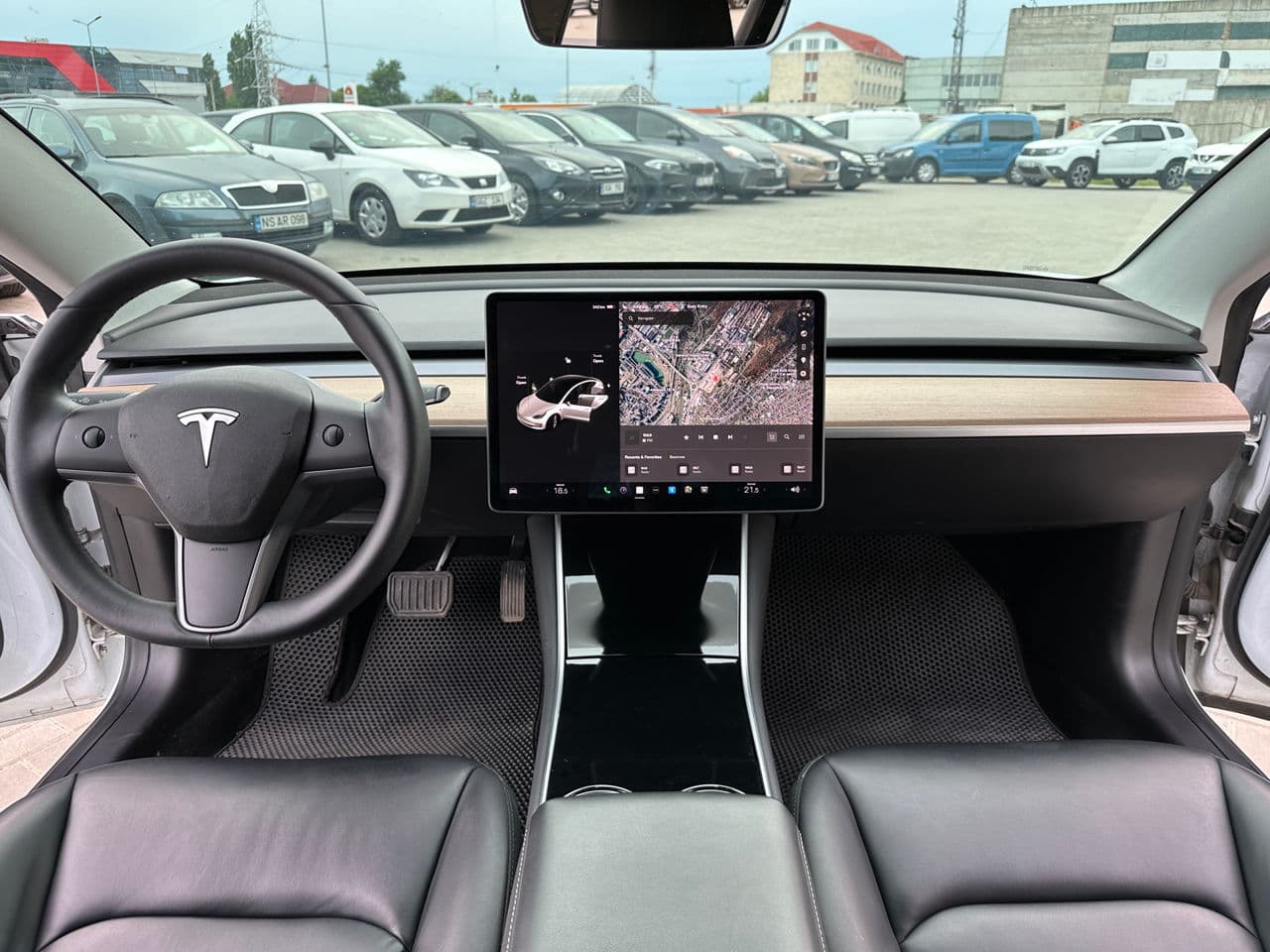 Tesla Model 3 2019 — Миниатюра 9