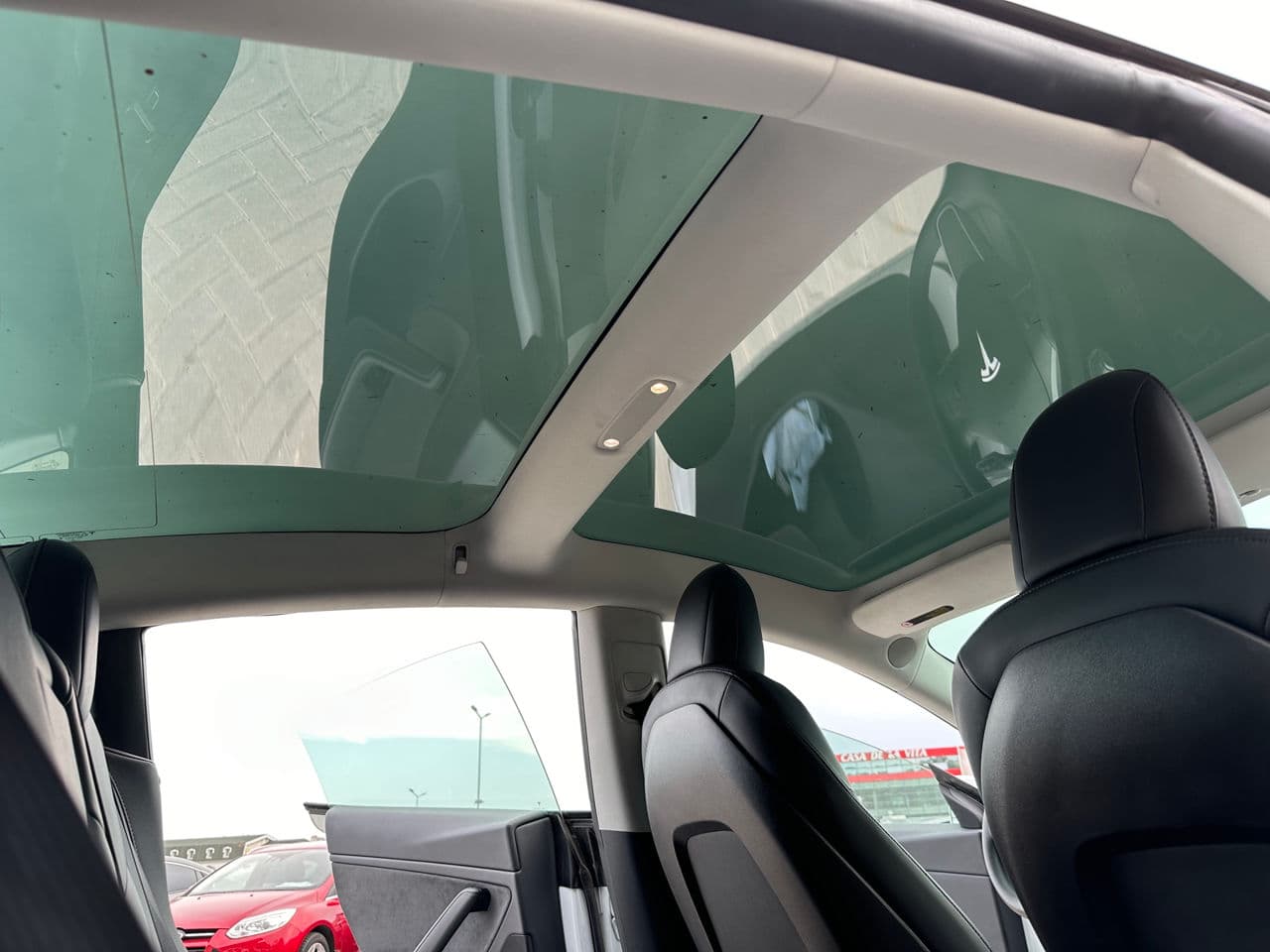 Tesla Model 3 2019 — Миниатюра 17