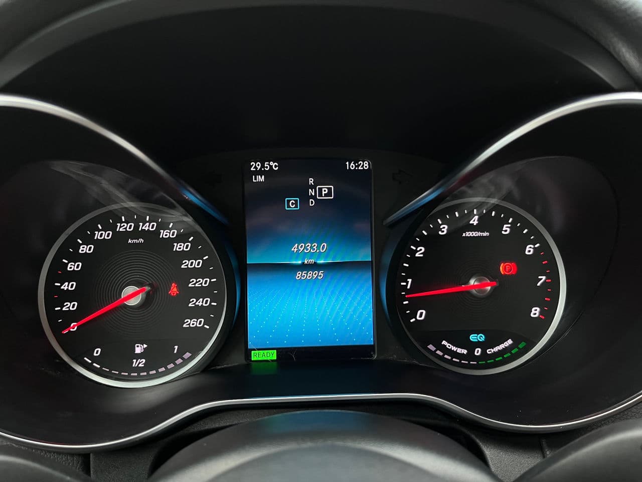 Mercedes C 200 2018 — Миниатюра 9