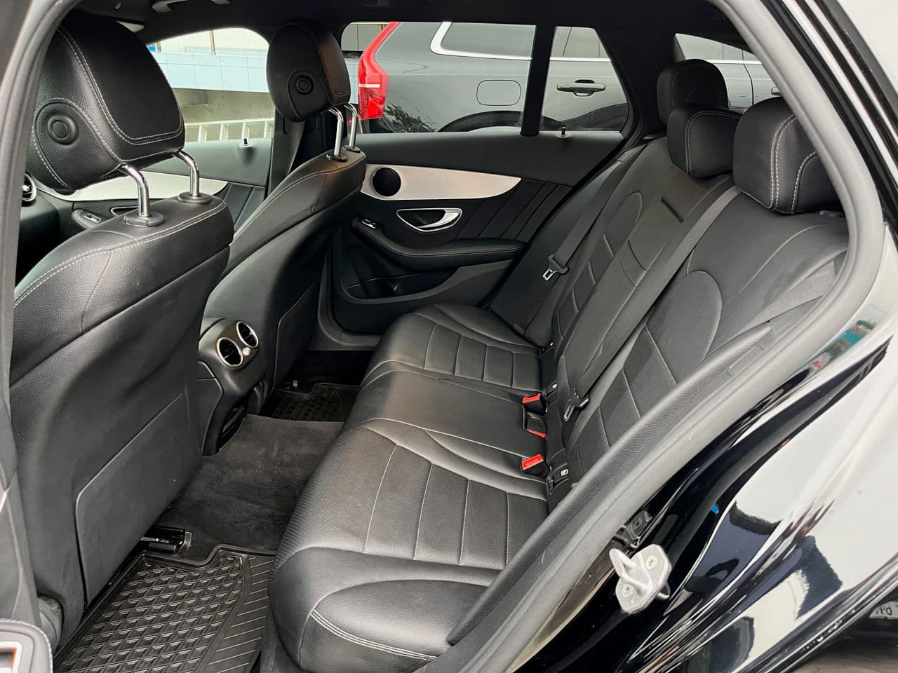 Mercedes C 200 2018 — Миниатюра 18
