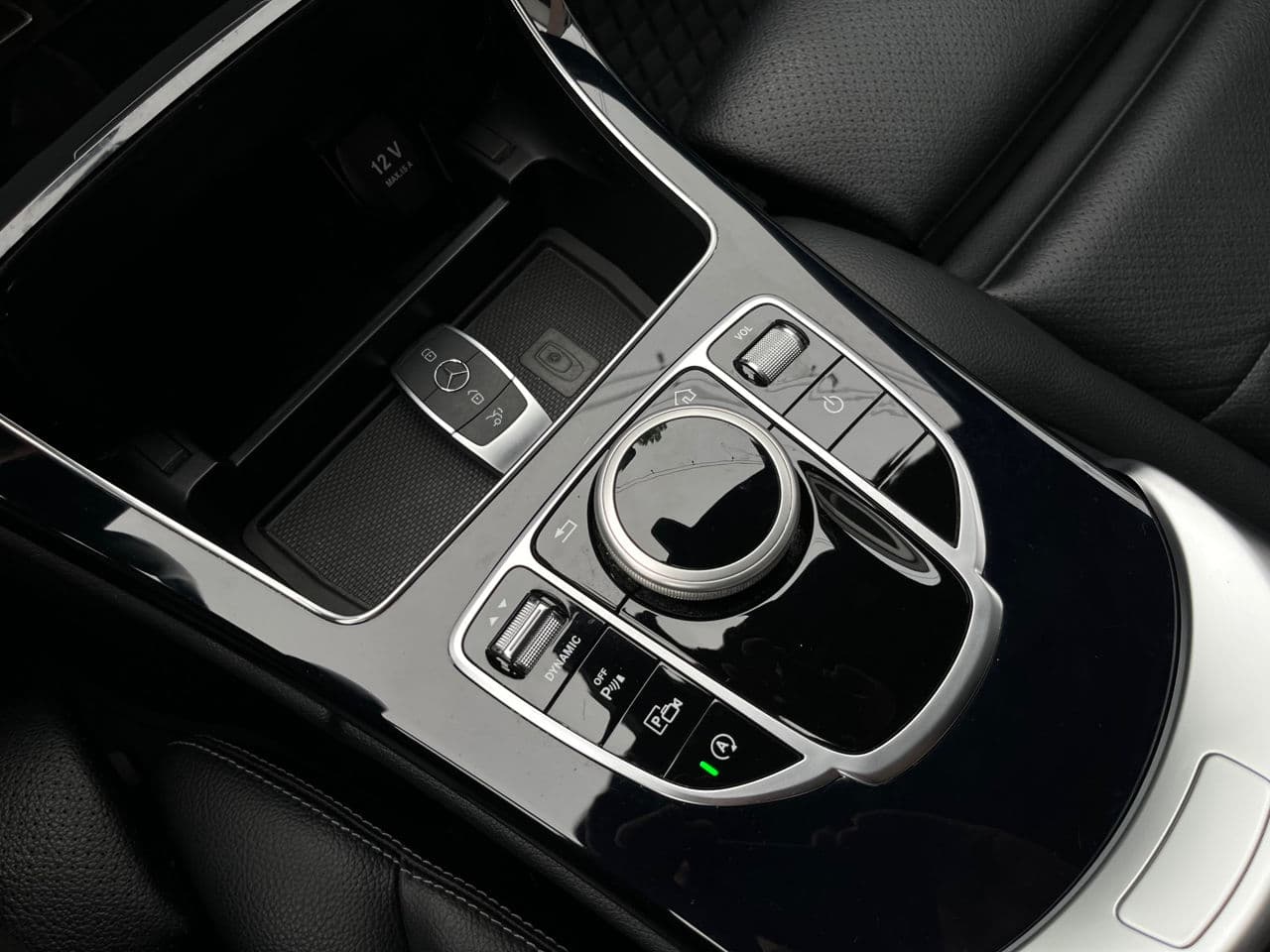 Mercedes C 200 2018 — Миниатюра 13