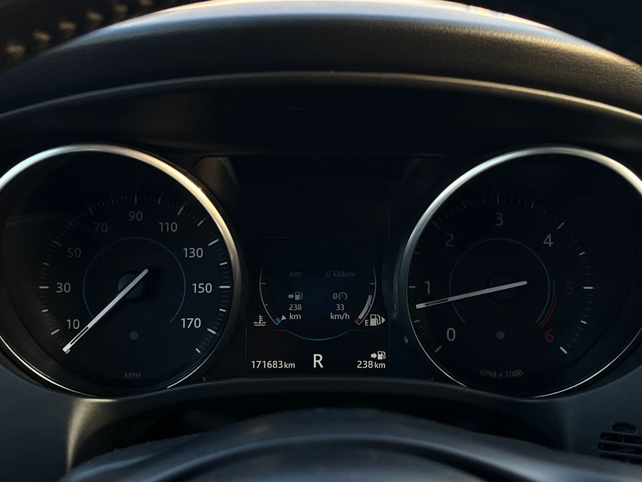 Jaguar F-Pace 2016 — Миниатюра 11