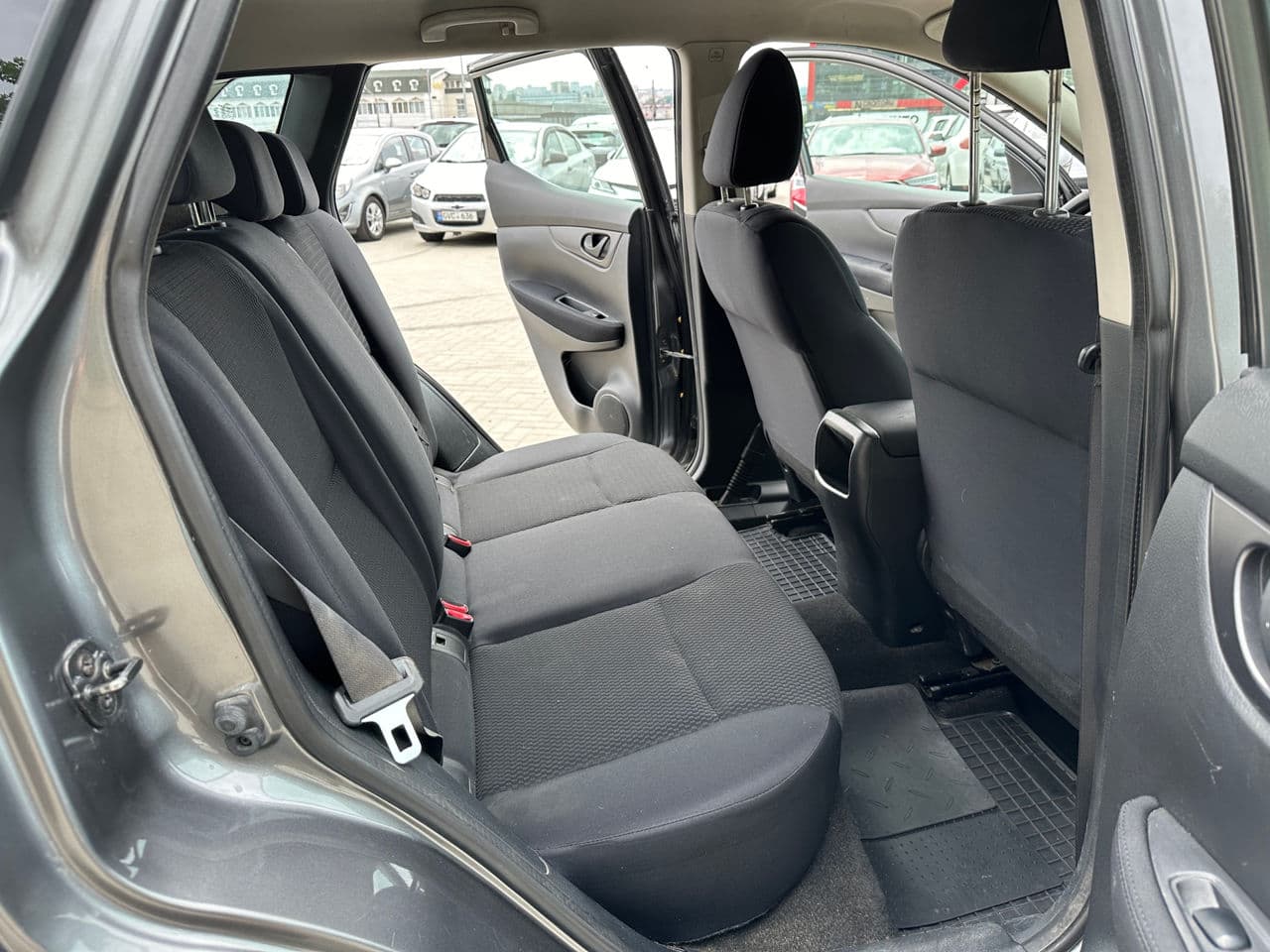 Nissan Qashqai 2015 — Миниатюра 11