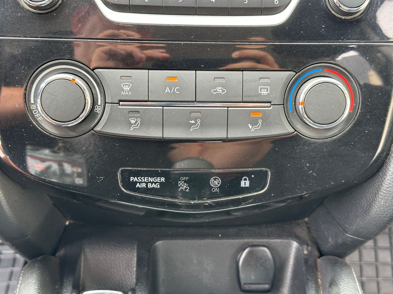 Nissan Qashqai 2015 — Миниатюра 8