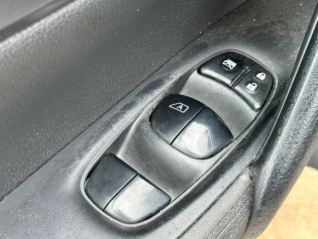 Nissan Qashqai 2015 — Миниатюра 15