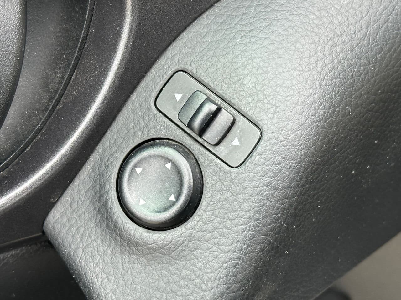 Nissan Qashqai 2015 — Миниатюра 14
