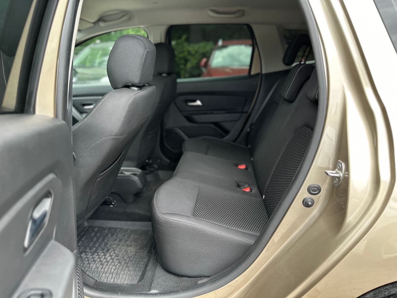 Dacia Duster 2019 — Миниатюра 16