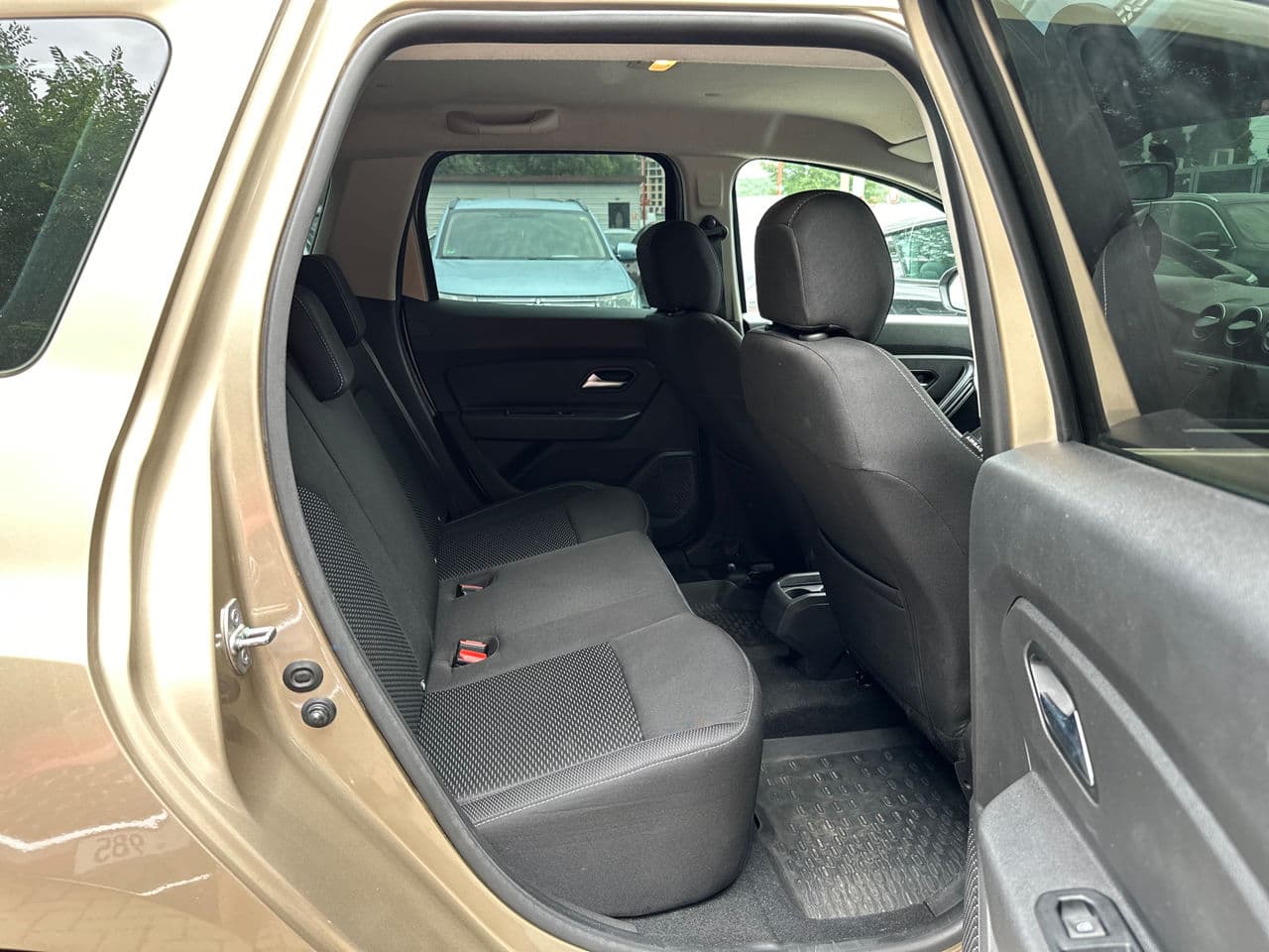 Dacia Duster 2019 — Миниатюра 17
