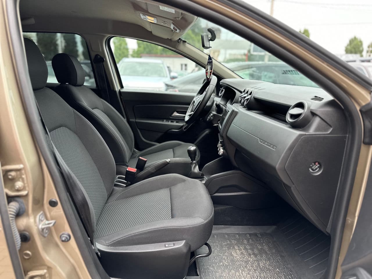 Dacia Duster 2019 — Миниатюра 18