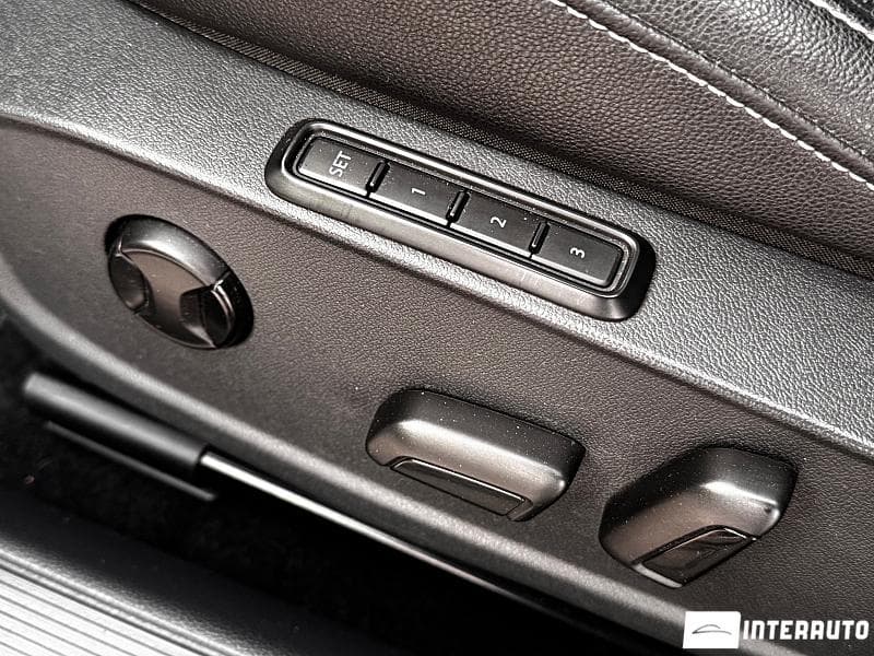 Volkswagen Jetta 2018 — Миниатюра 17