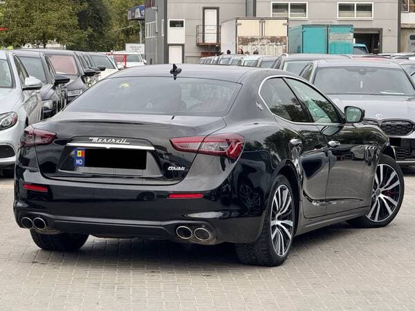 2017 Maserati Ghibli — Miniatură 4